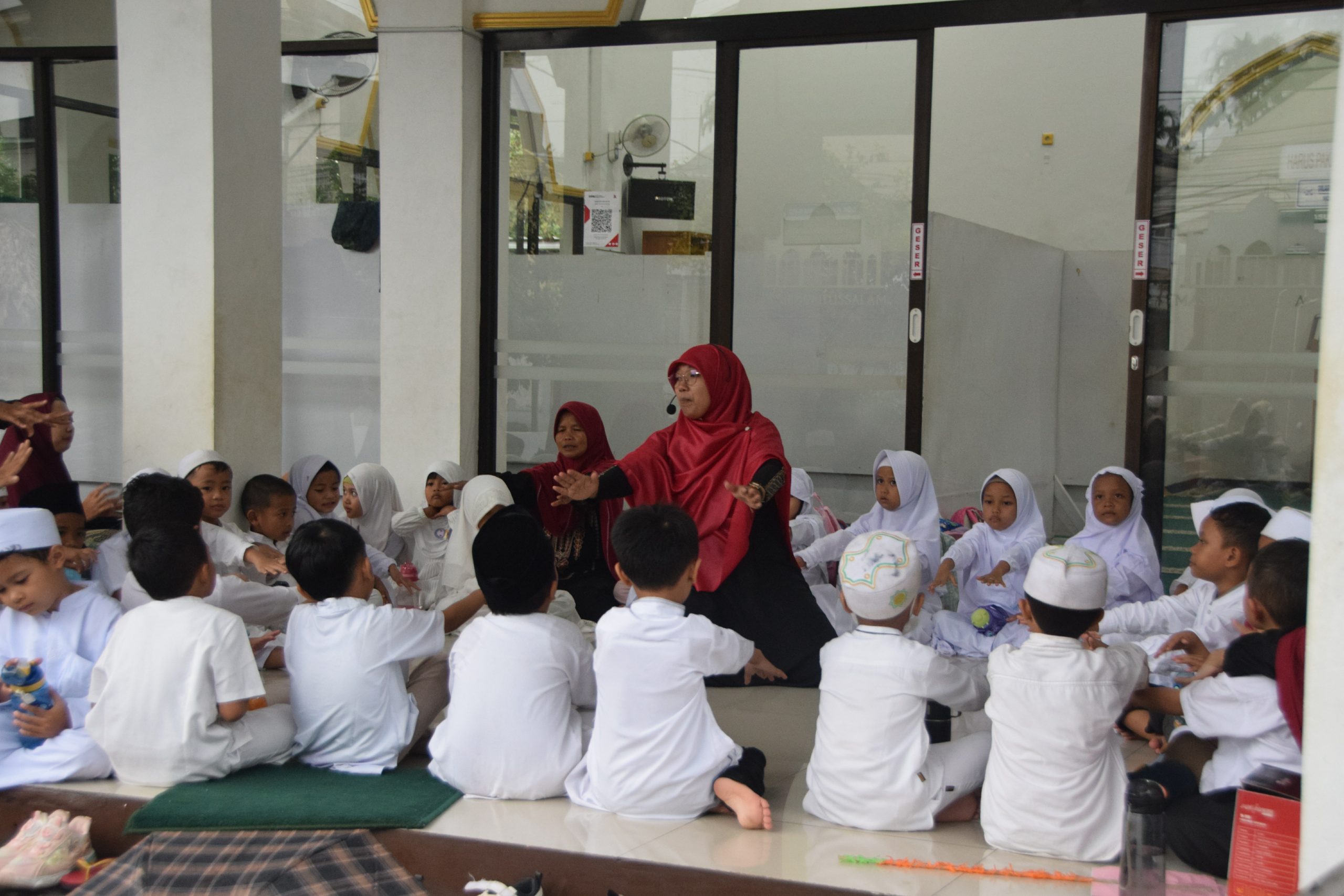 Menyambut Ramadhan dengan Ceria: Tarhib Ramadhan dan Sekolah Malam KB Islam Al Izzah